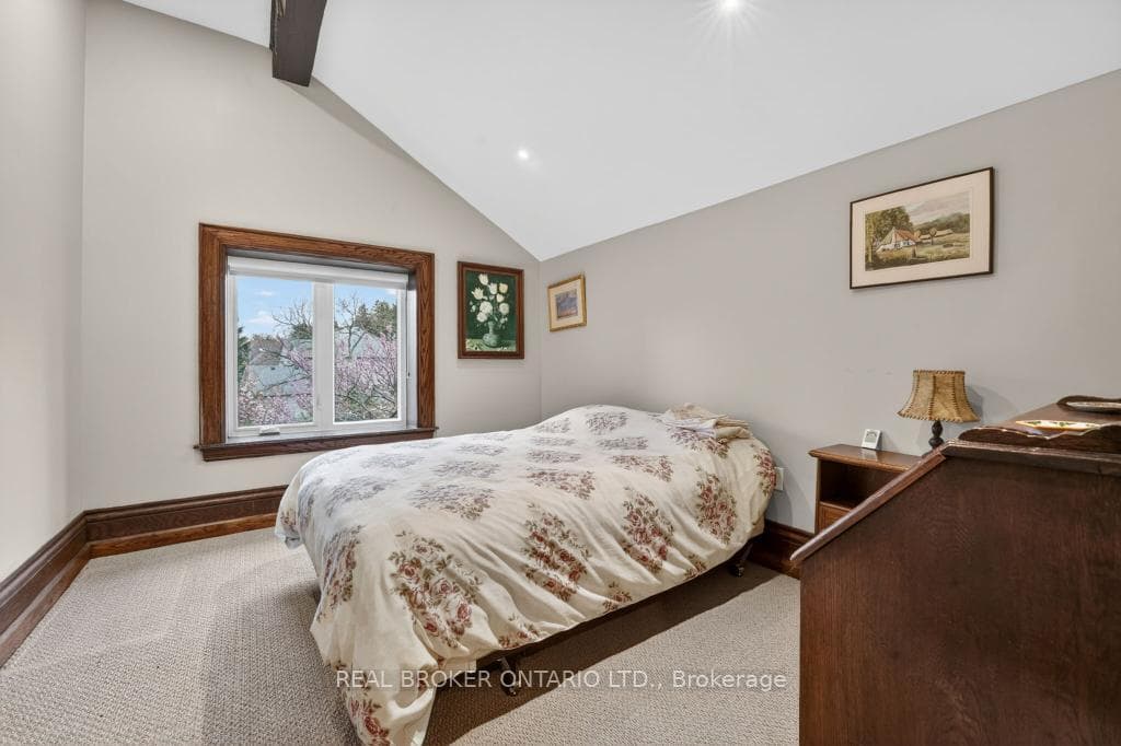 353 Sulphur Springs Road photo 27