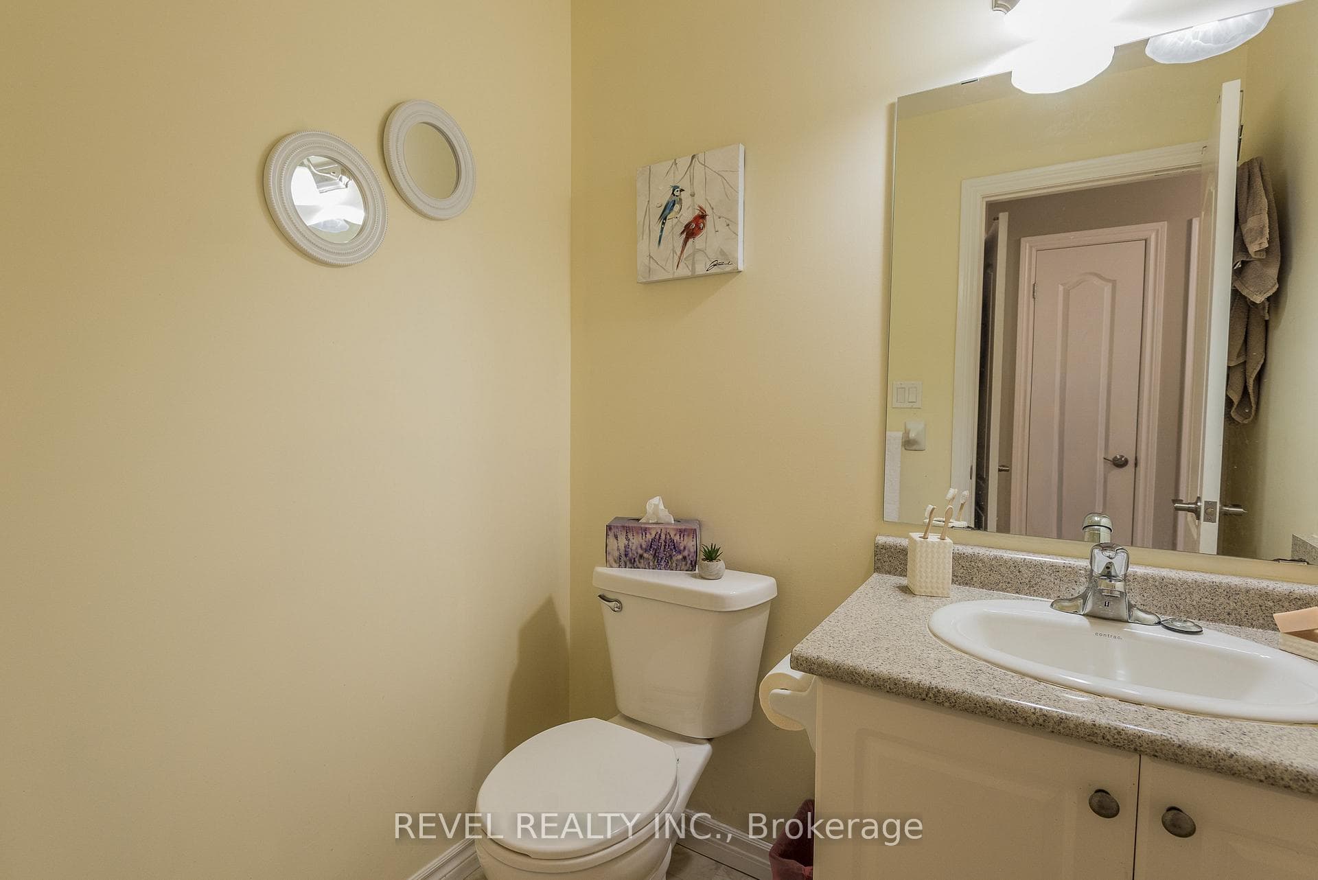 89 Laurent Boulevard photo 18