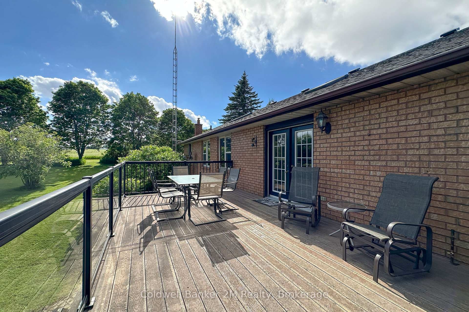 2890 Church Street photo 31