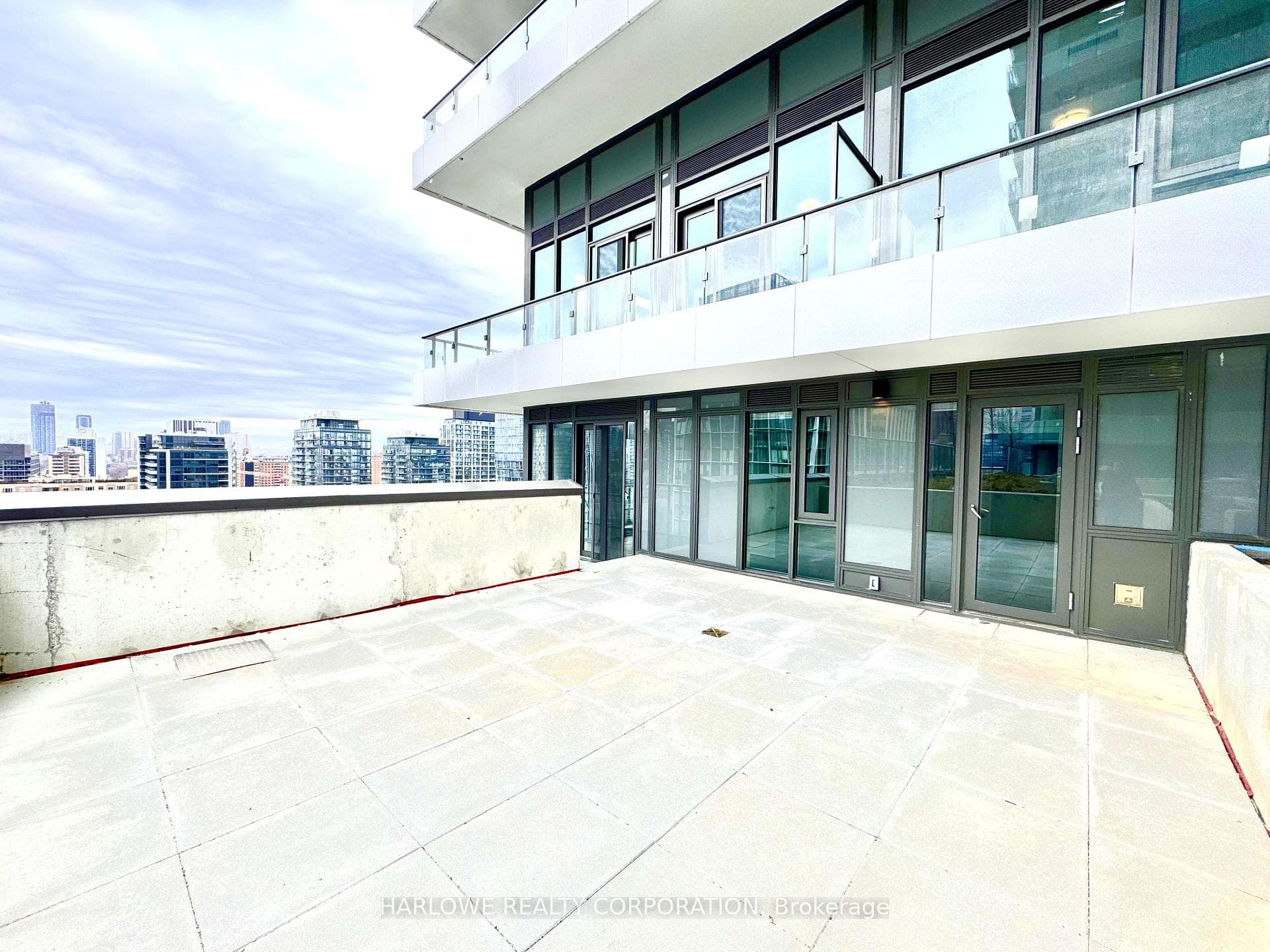 70 Princess Street Unit 1801 E photo 20