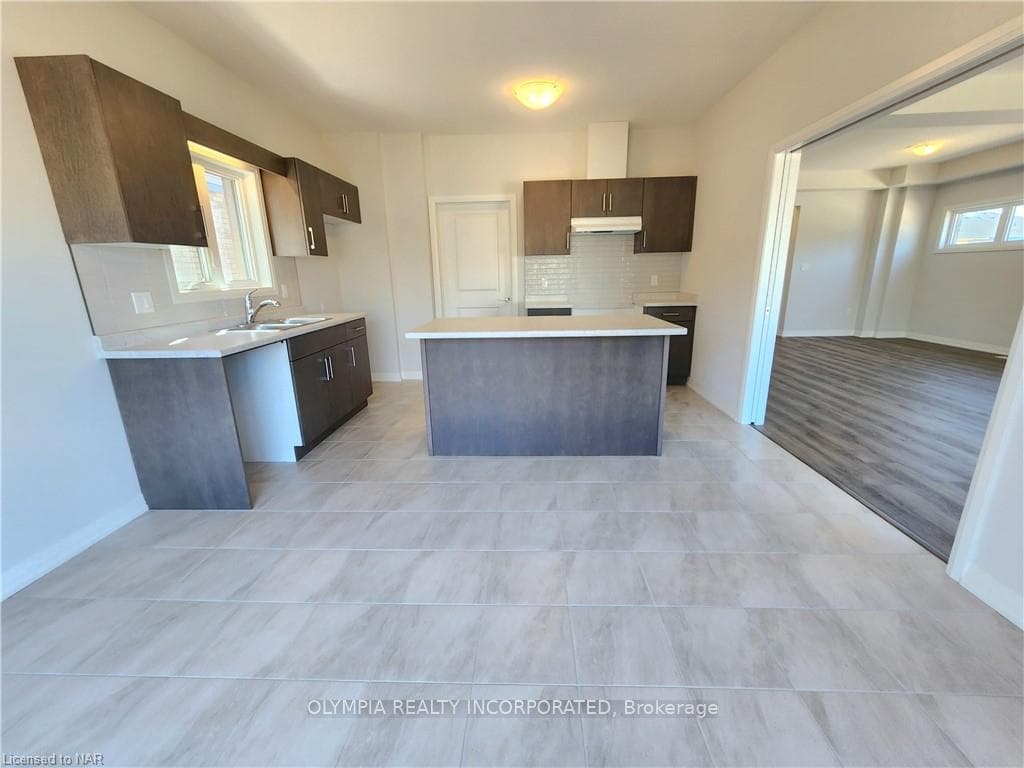47 Samuel Avenue photo 7