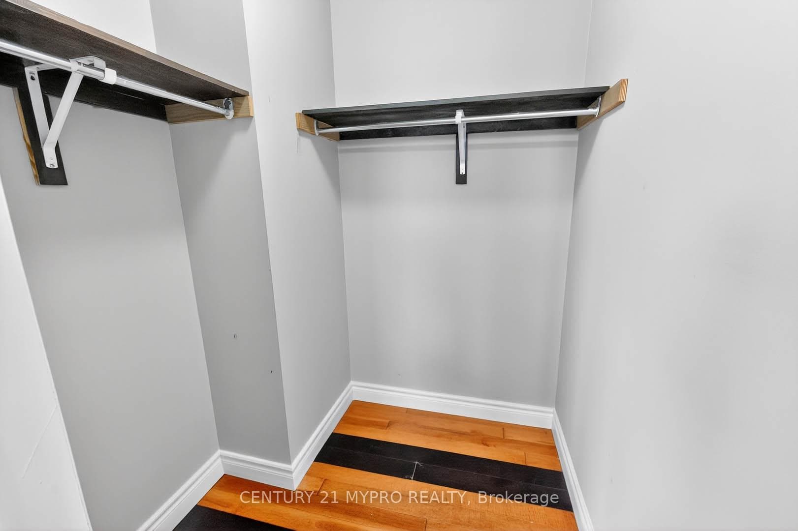 29 Rosebank Drive Unit 807 photo 25