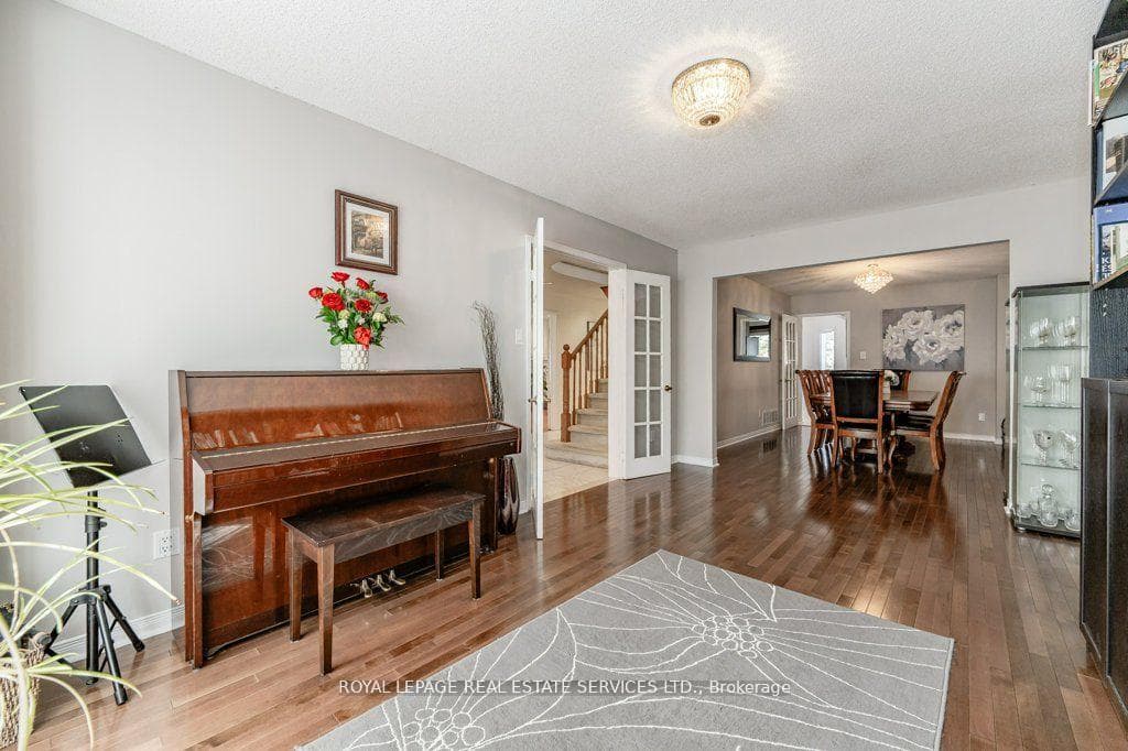 1701 Willow Way Unit Upper photo 3
