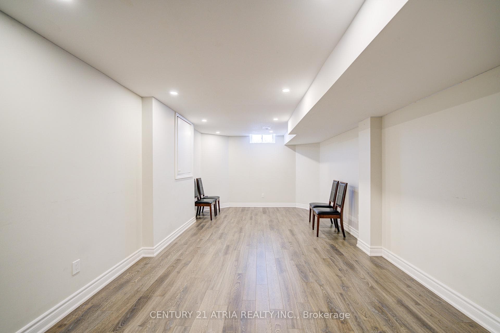170 Selkirk Drive photo 41