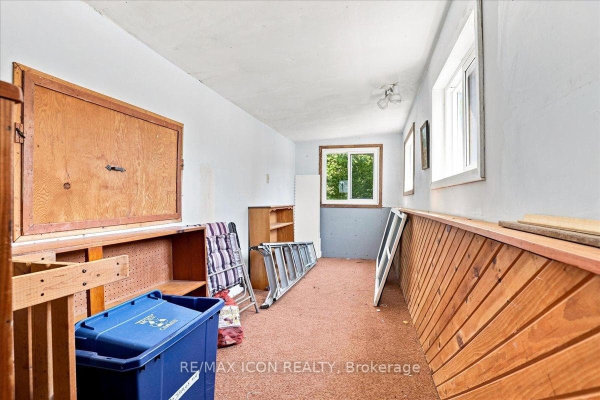 90 James Street photo 43