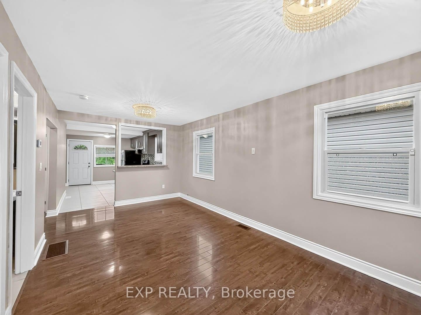 57 Weir Street photo 8