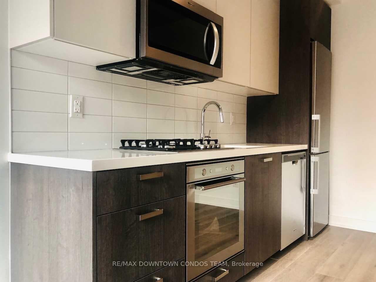 55 Ontario Street Unit 619 photo 9