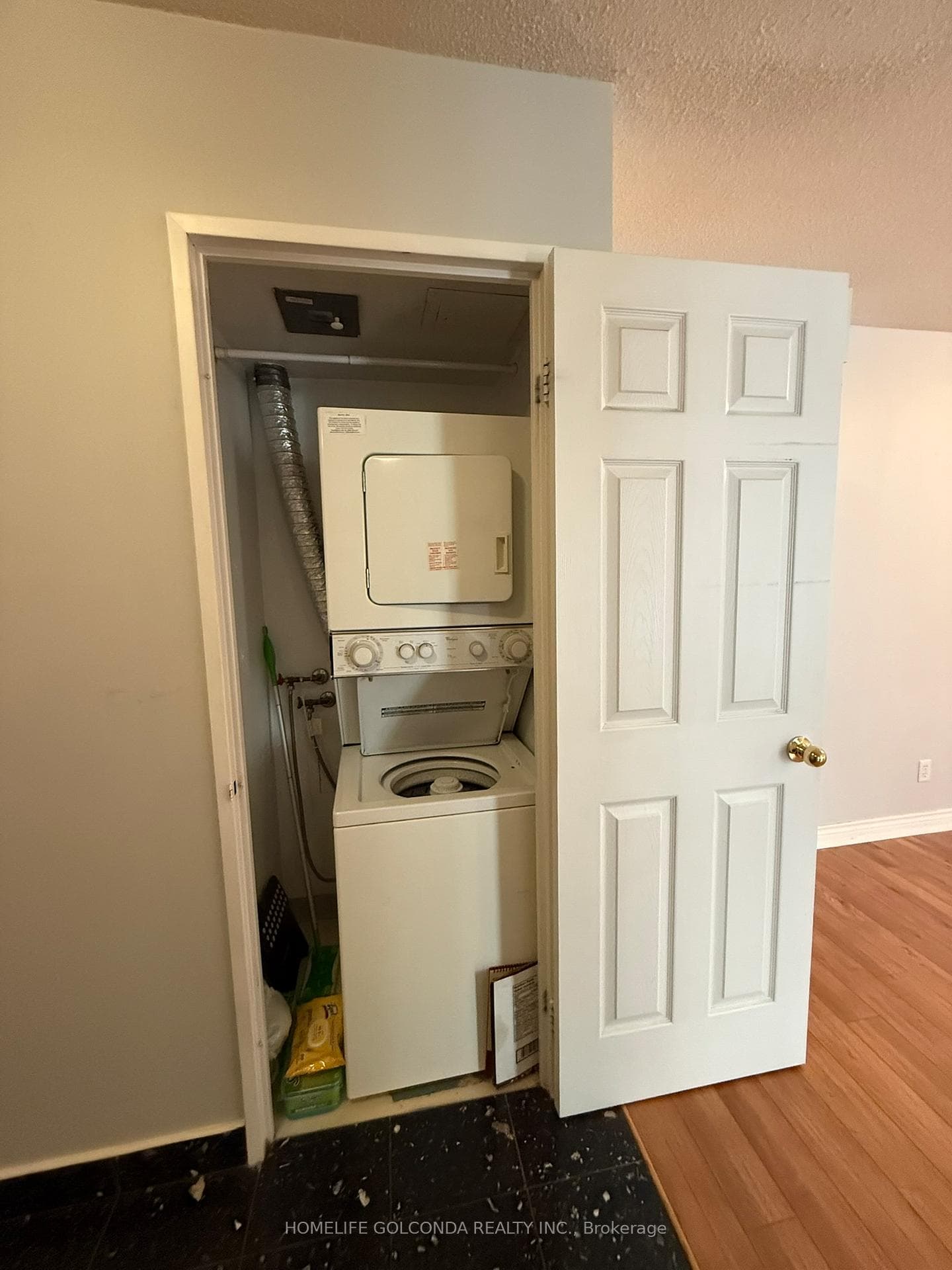 256 Doris Avenue Unit 1701 photo 20