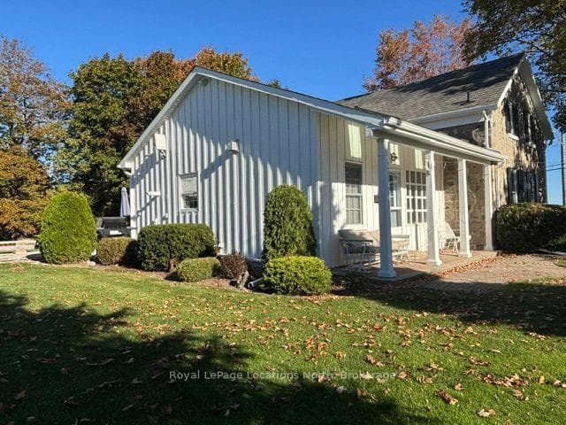 448 Grandview Drive photo 15