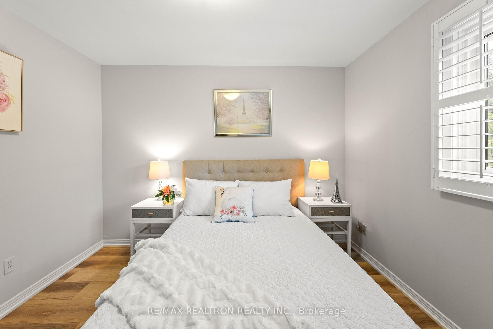 143 Spring Gate Boulevard photo 35