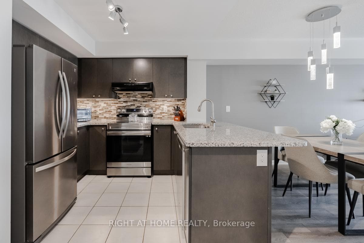 1005 Nadalin Heights Unit 212 photo 9