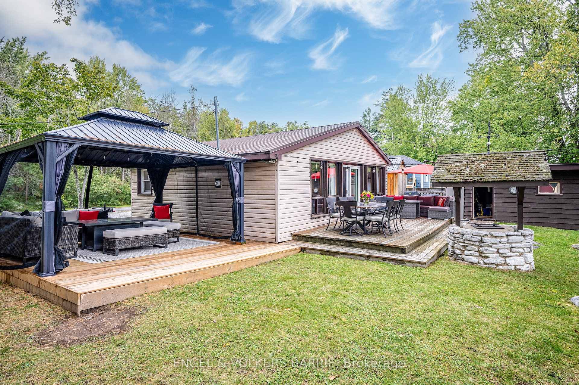 1123 Severn River Road photo 3