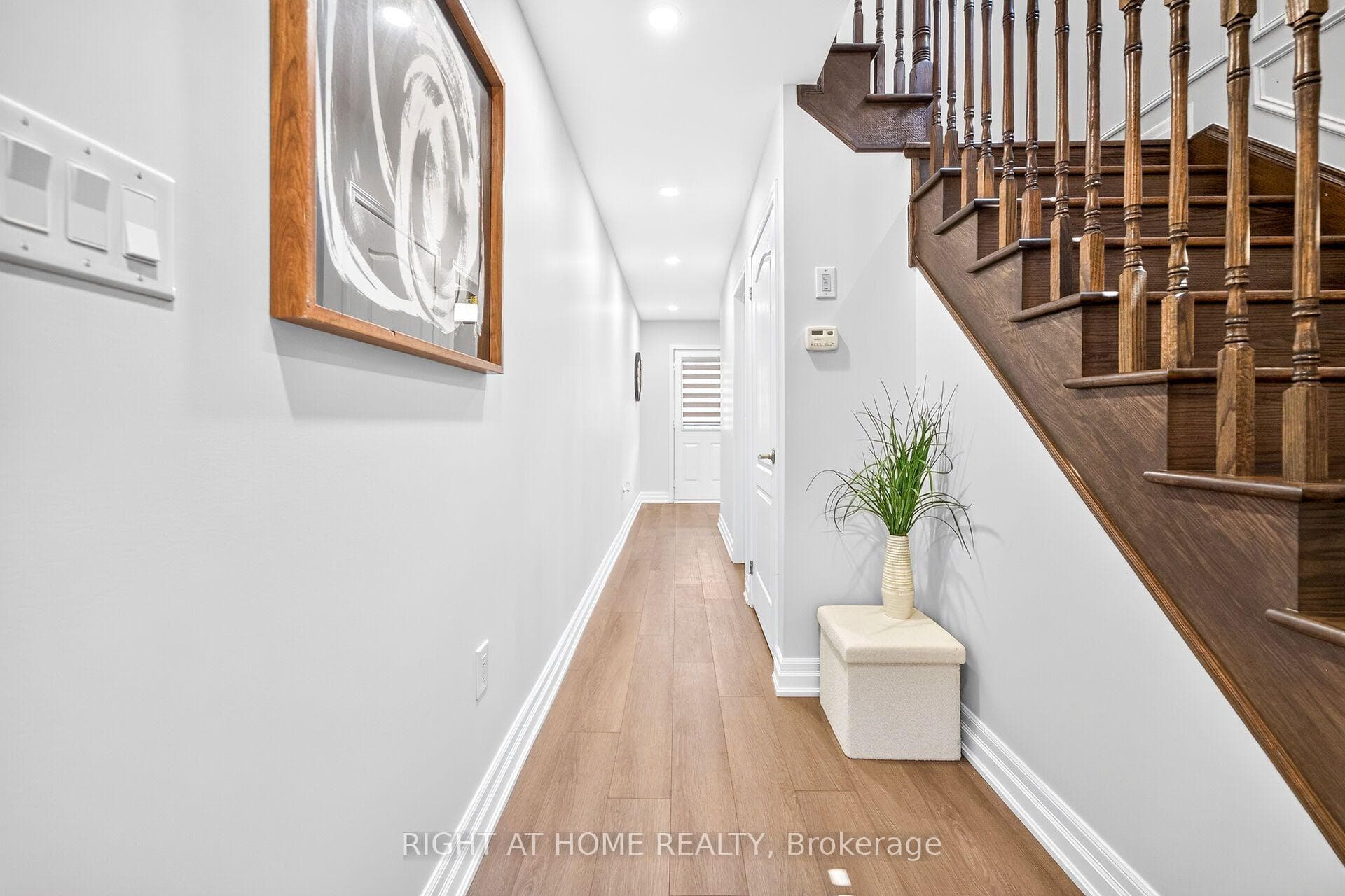 31 McCargow Drive photo 4