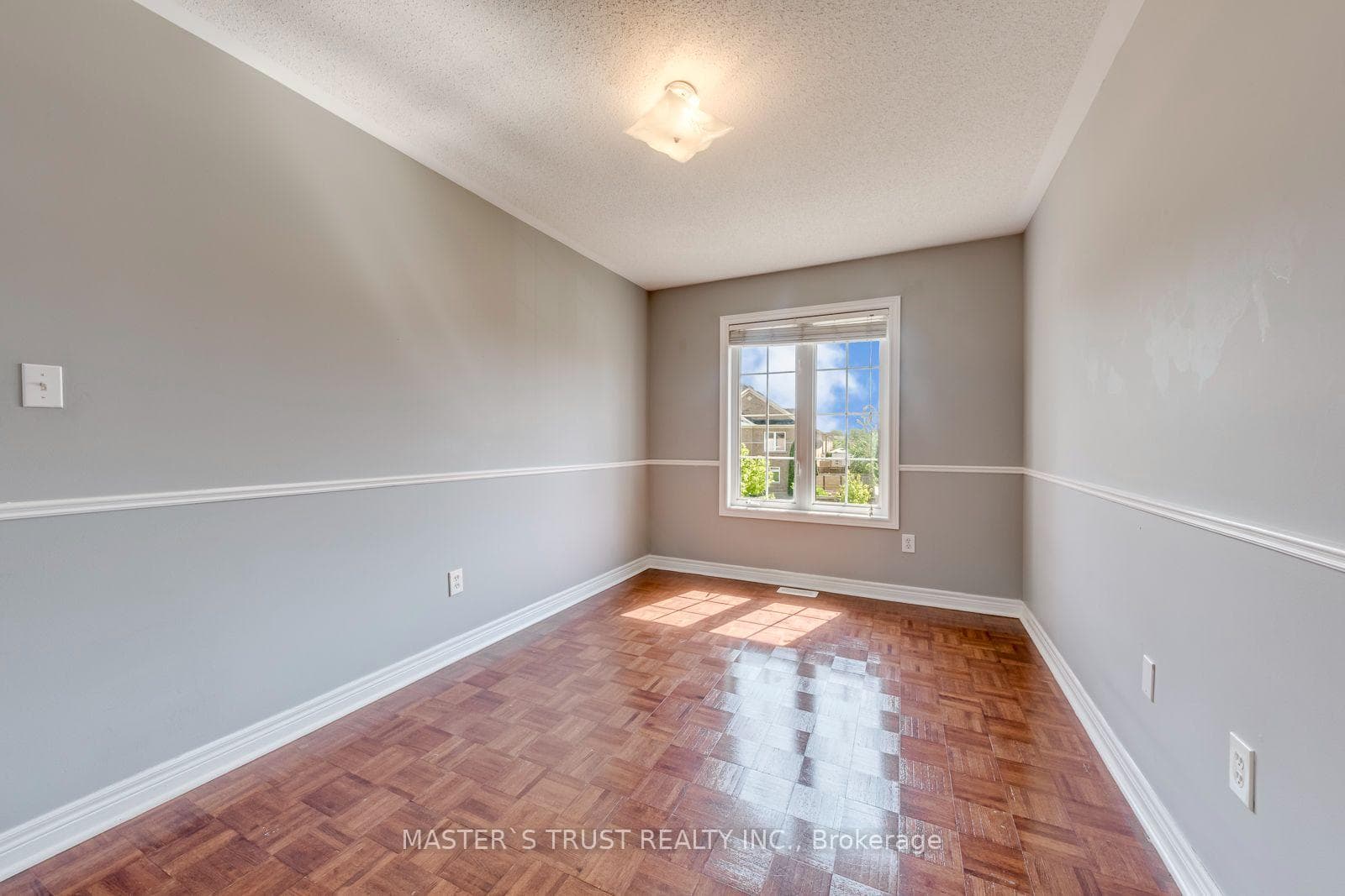 1134 Tupper Drive photo 24