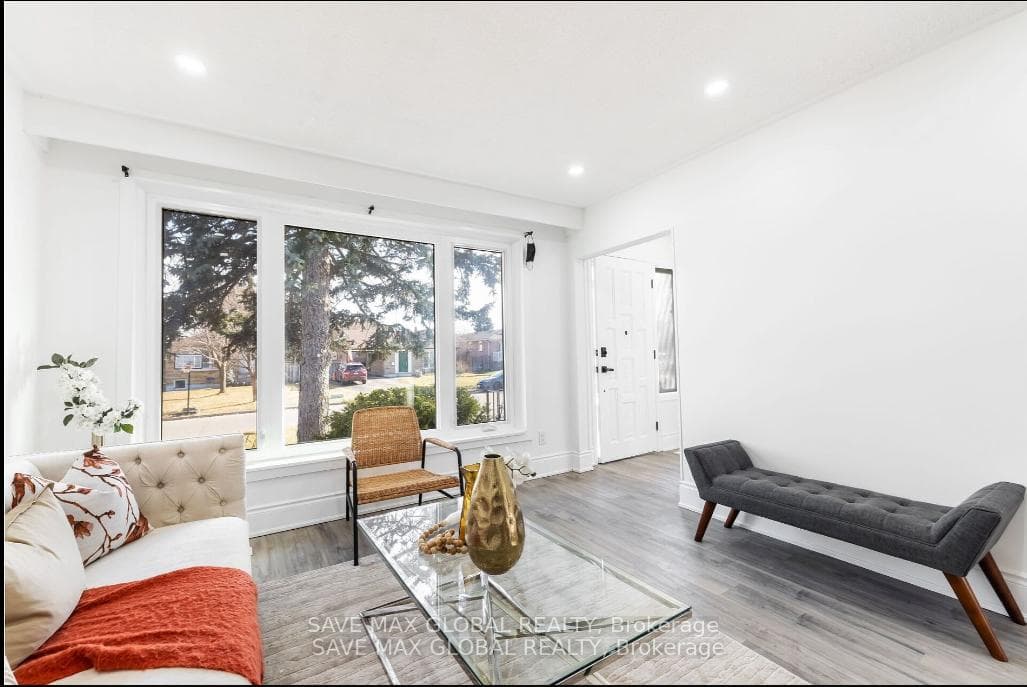 46 Northwood Drive photo 2