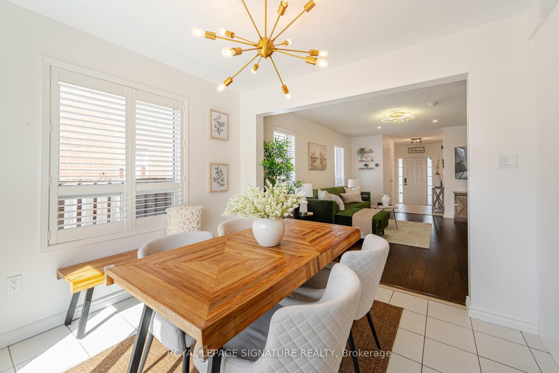53 Presley Crescent photo 8