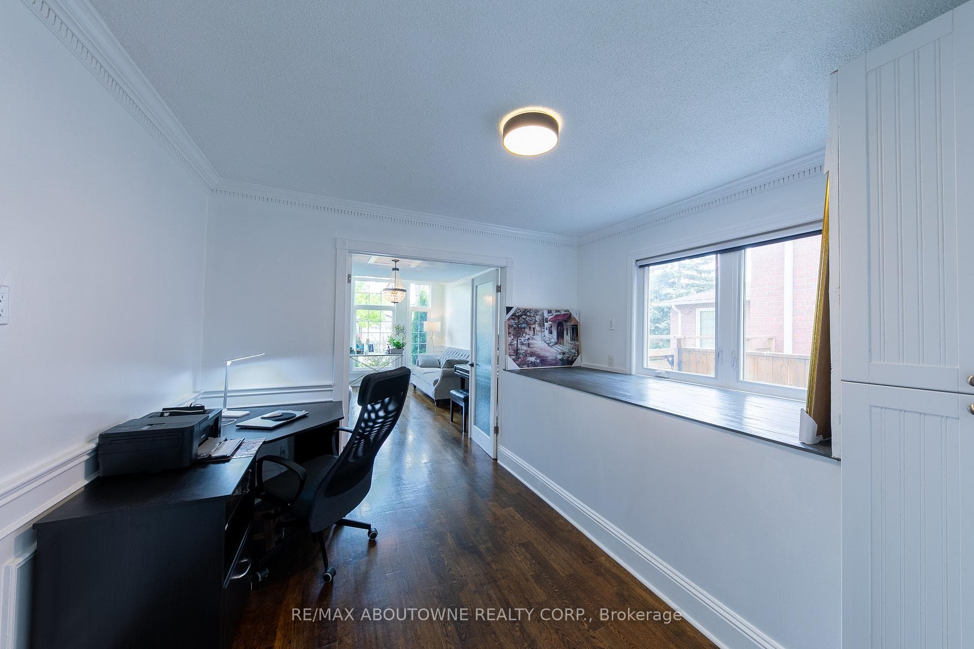 189 River Oaks Boulevard Unit Upper photo 5