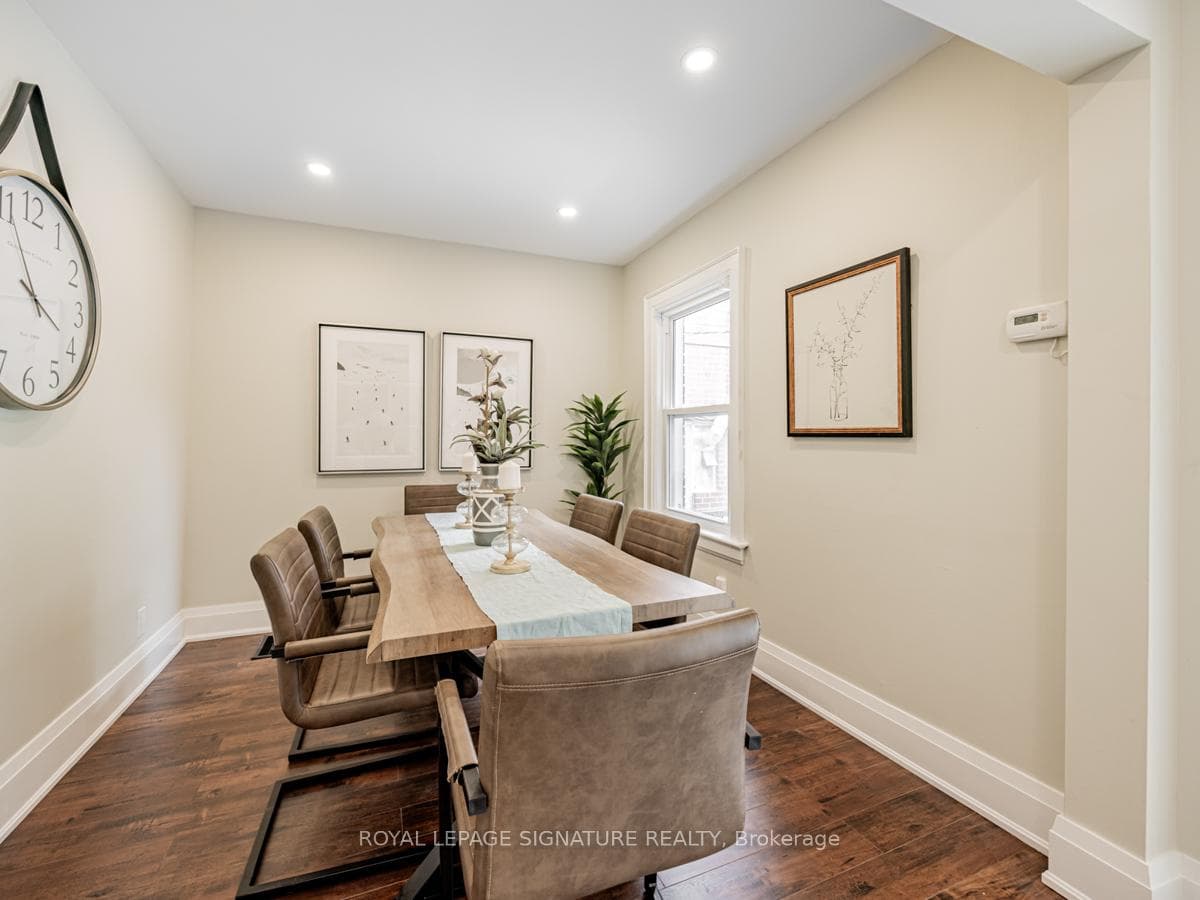 35 Rogers Road photo 10