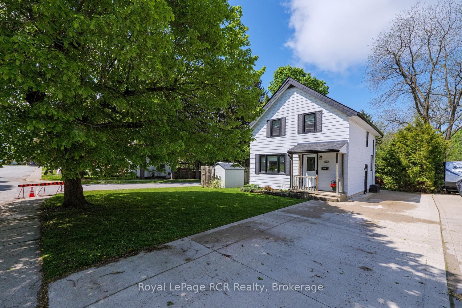 662 7th Avenue photo 4