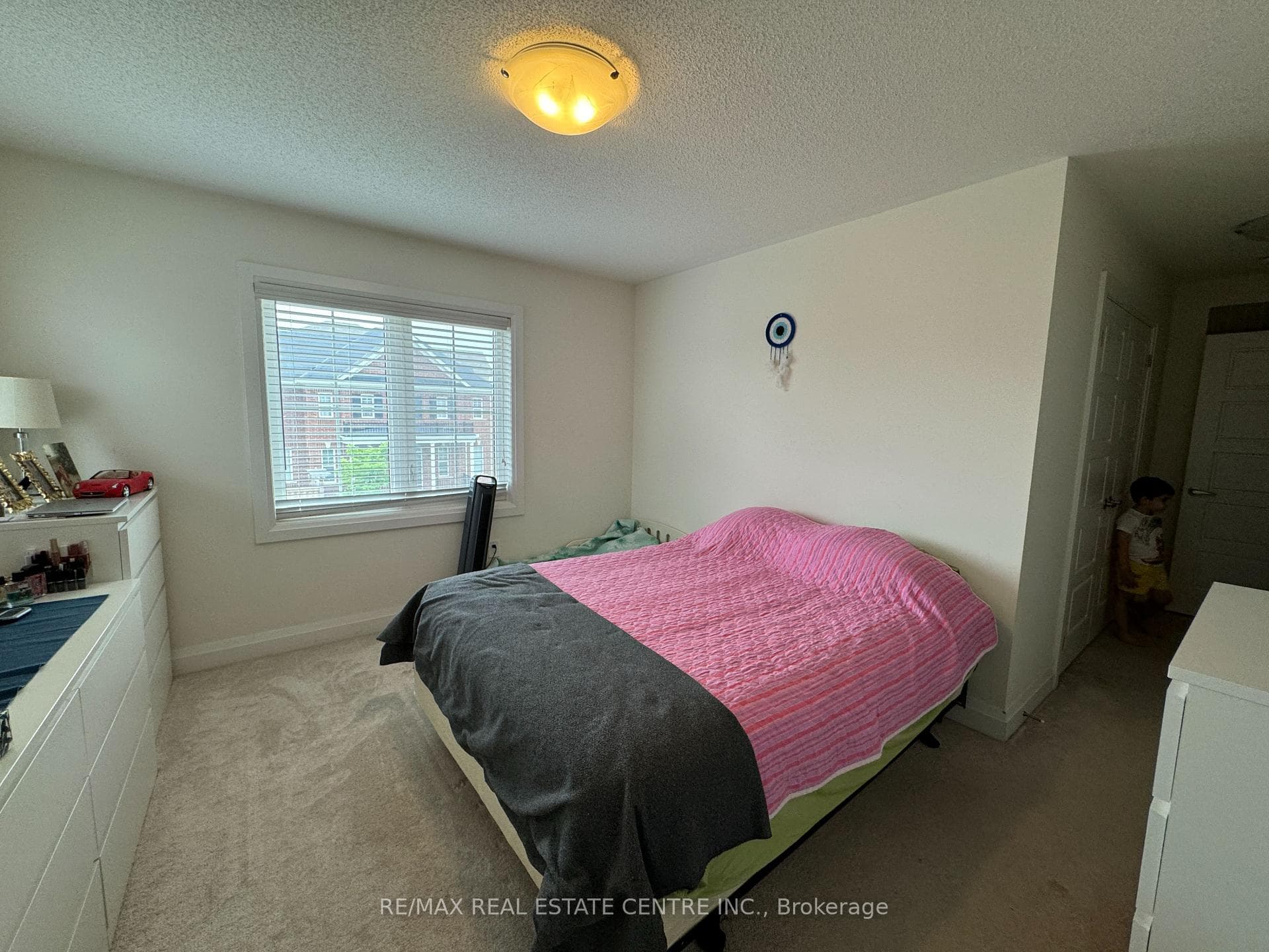 1359 Leger Way photo 20
