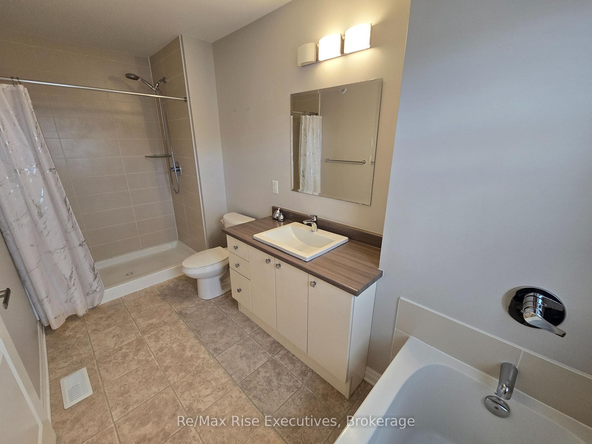 1122 HORIZON Drive photo 12