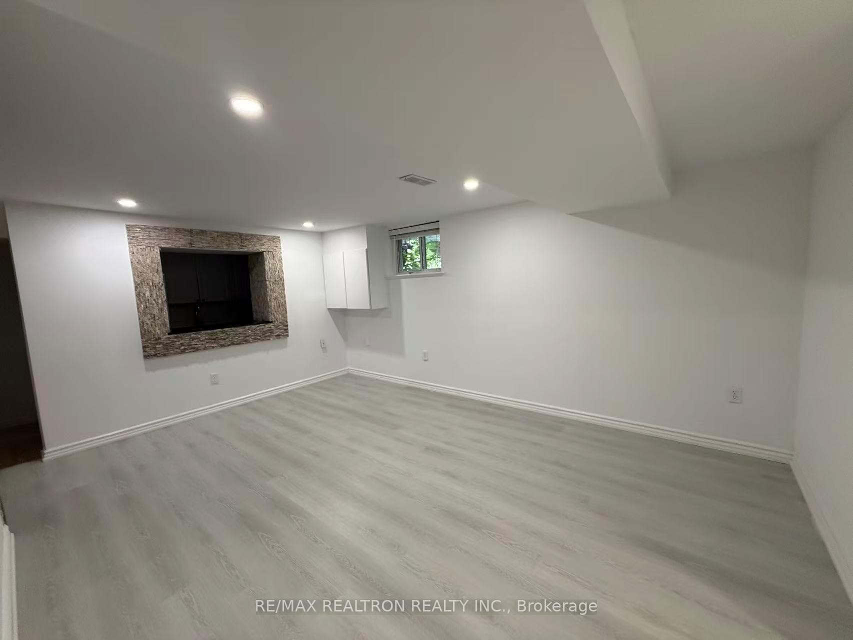 223 Pleasant Avenue Unit BSMT photo 1
