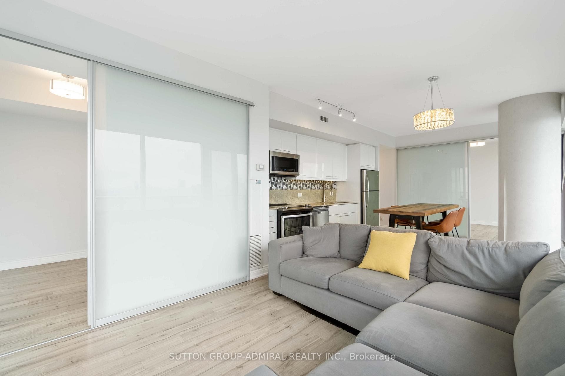 70 Distillery Lane Unit 3303 photo 9