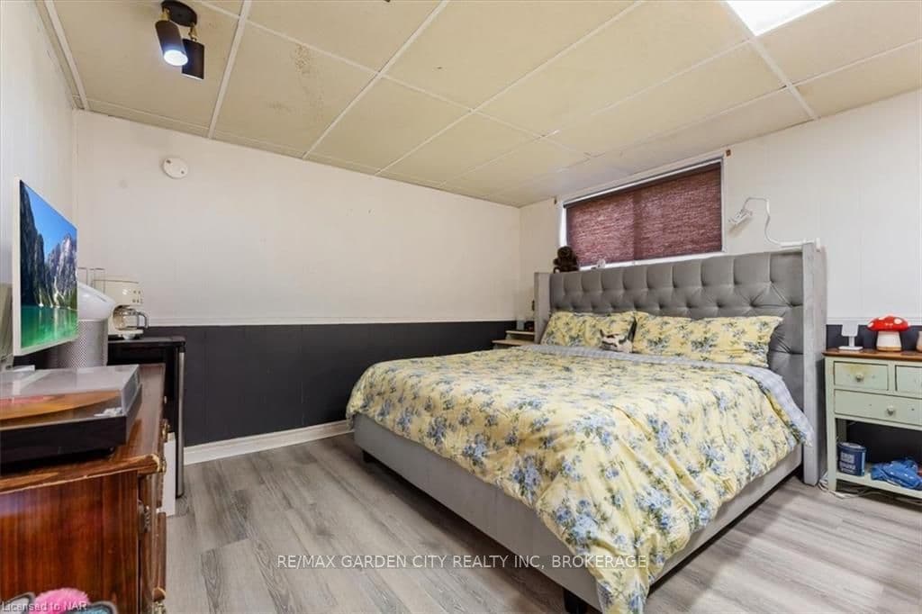 67 LOUIS Avenue photo 21