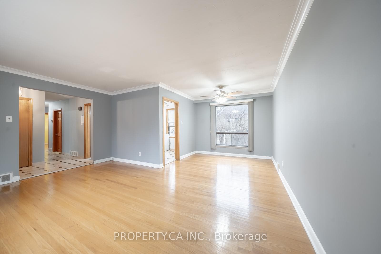 16 Datchet Road photo 3