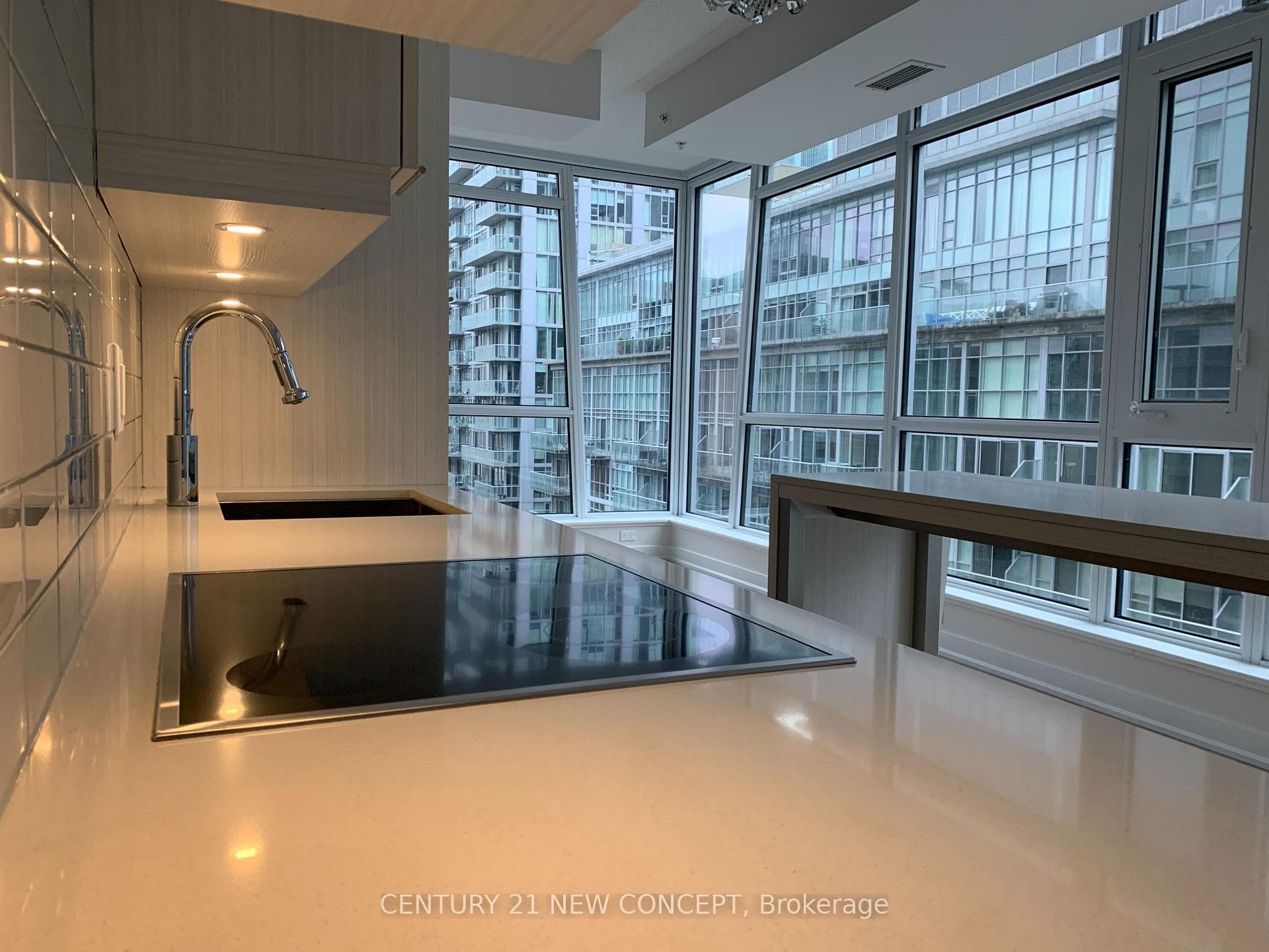 30 Nelson Street Unit 1104 photo 4