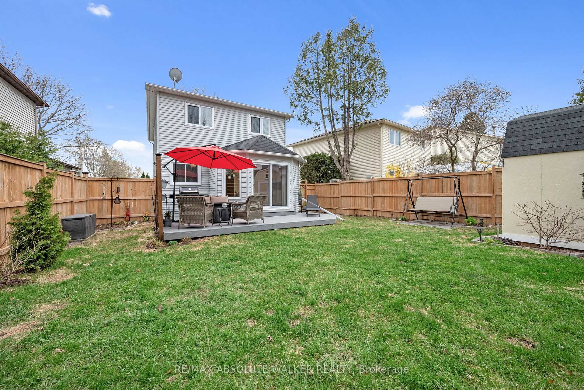 671 Mathieu Way photo 35