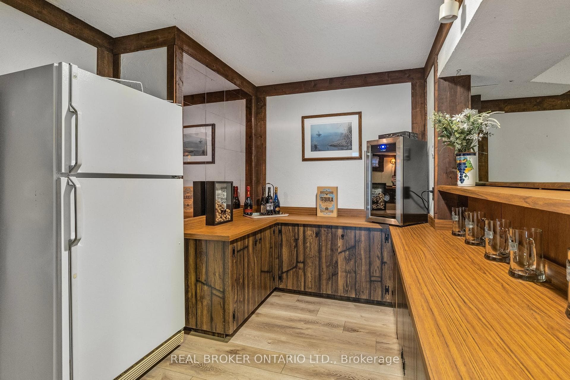 4 Thorny Brae Drive photo 28
