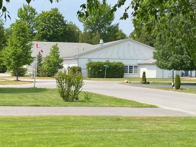 Park Place Recreation Centre - Summer Photo