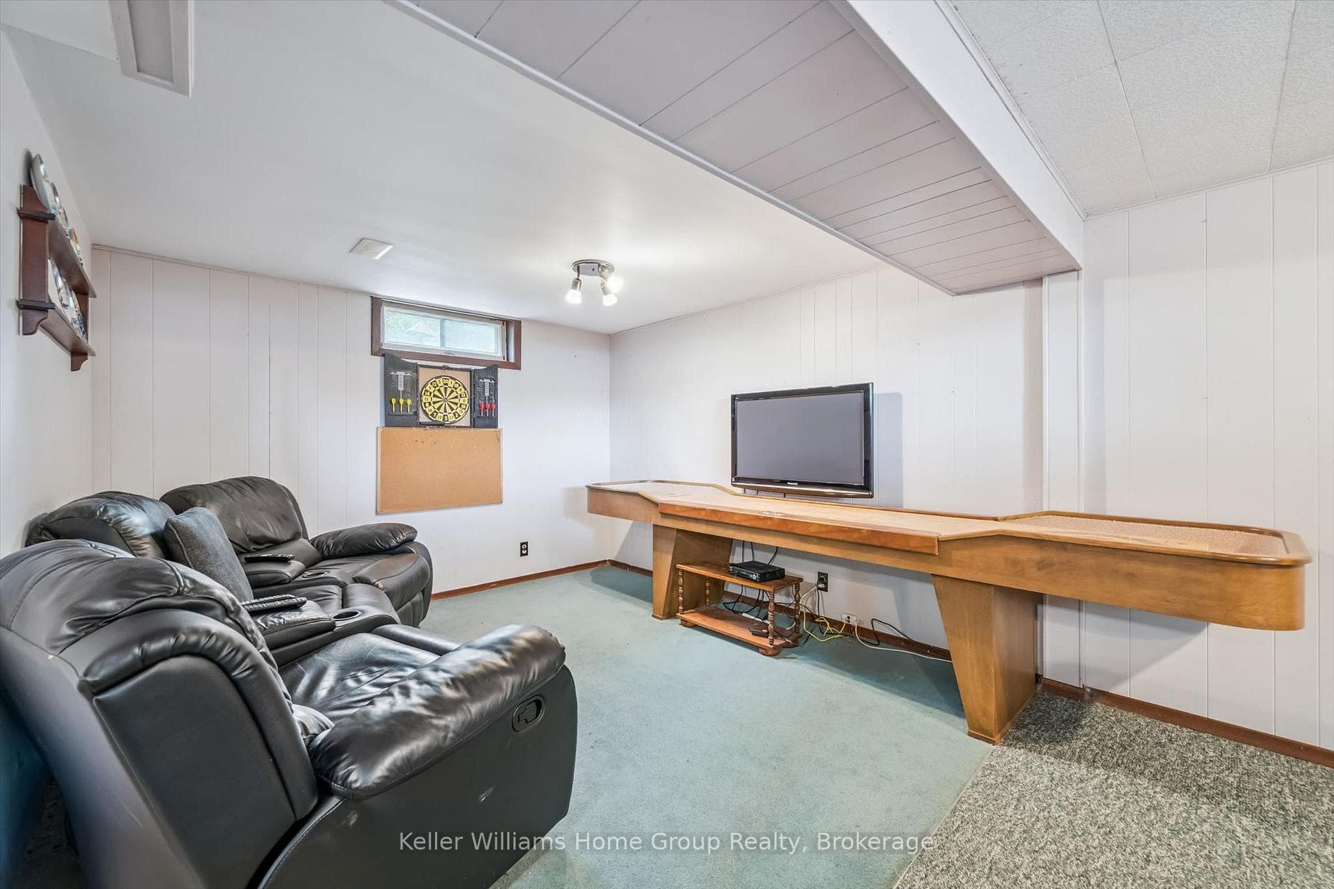 44 Sherwood Drive photo 32