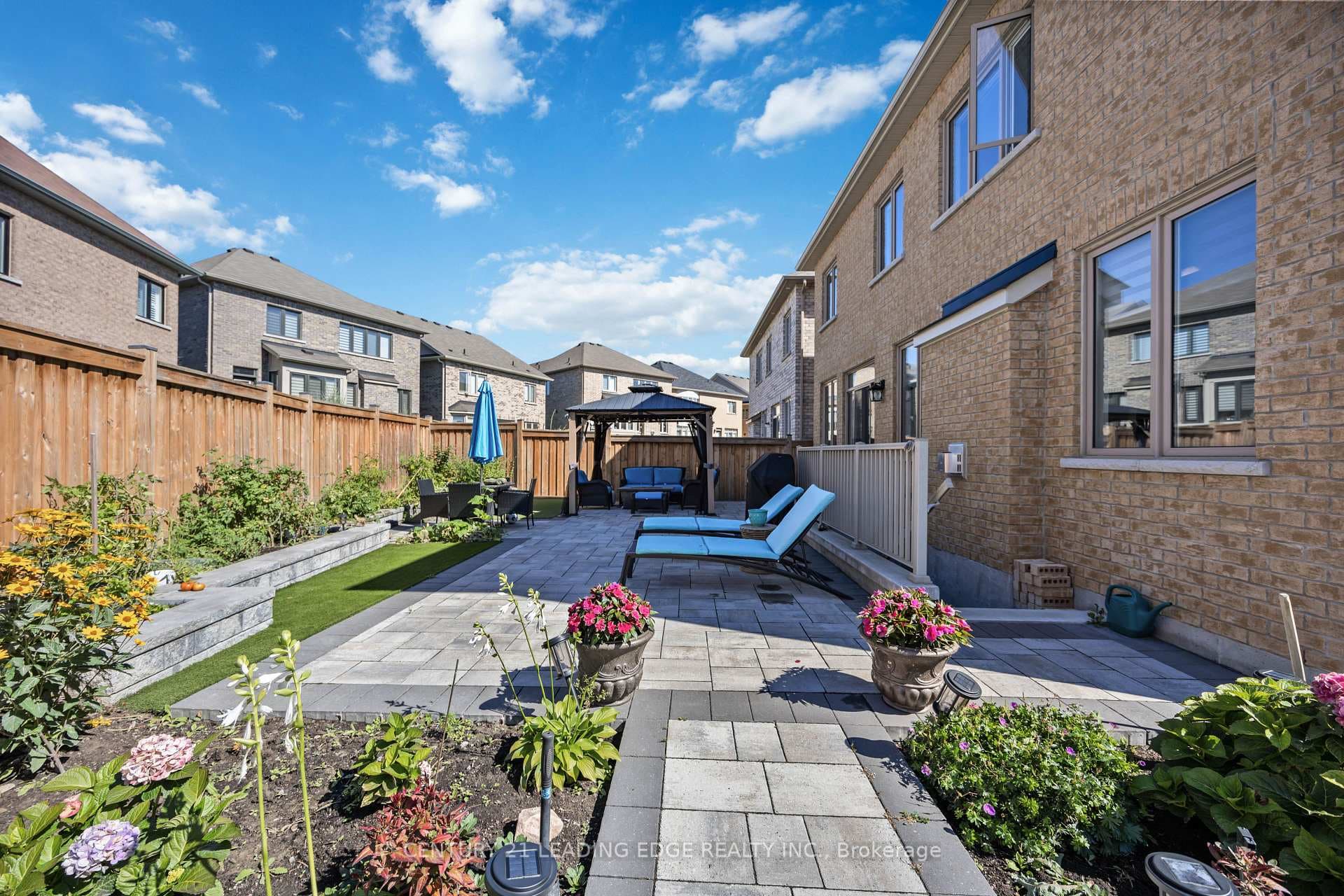 56 Birkett Way photo 31