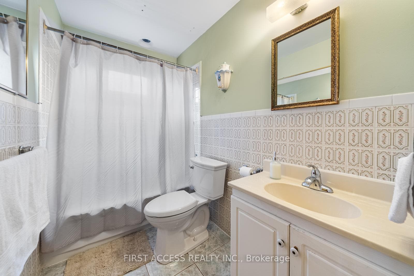 50 Durant Avenue photo 24