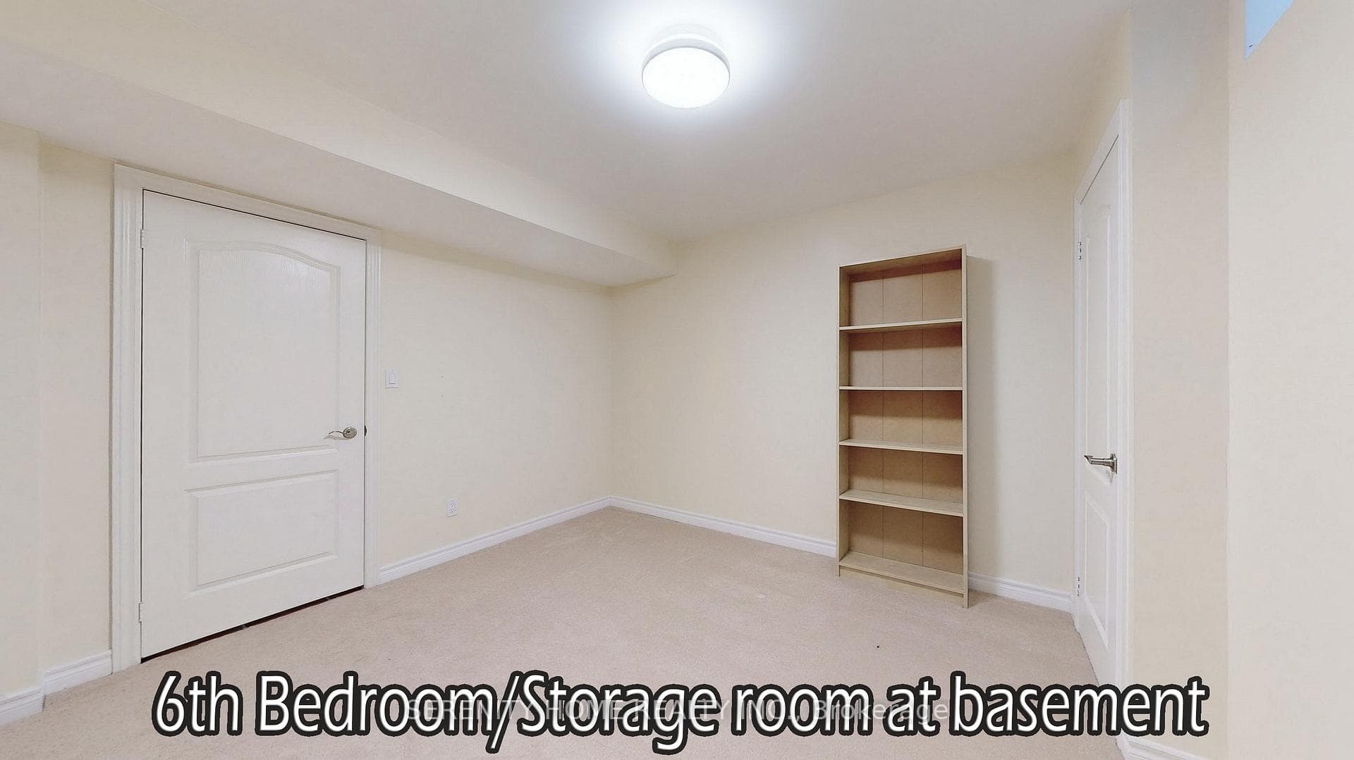 82 Langtry Place photo 32