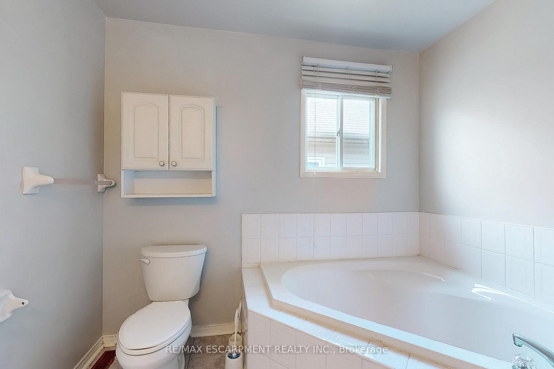5134 Des Jardines Drive photo 18