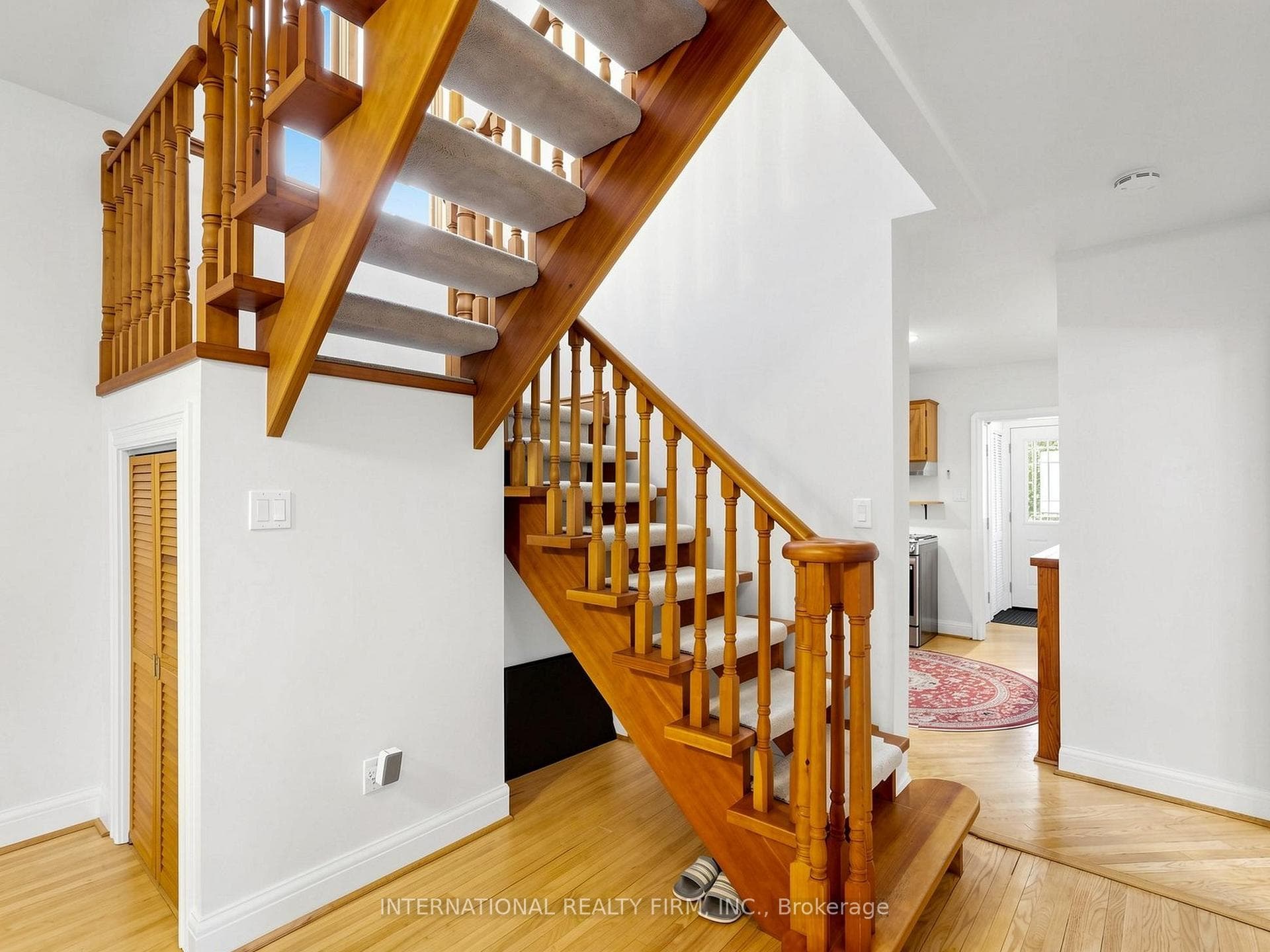 200 Burndale Avenue photo 22