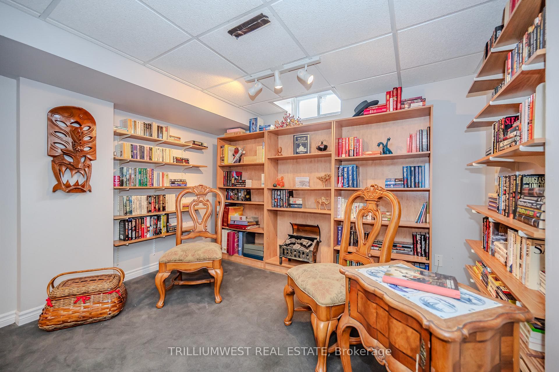 65 Treanor Crescent photo 29