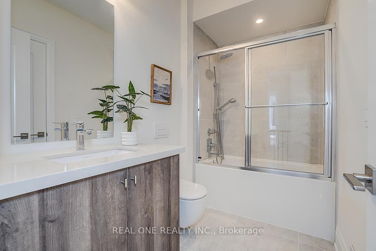 18 Mace Avenue photo 32