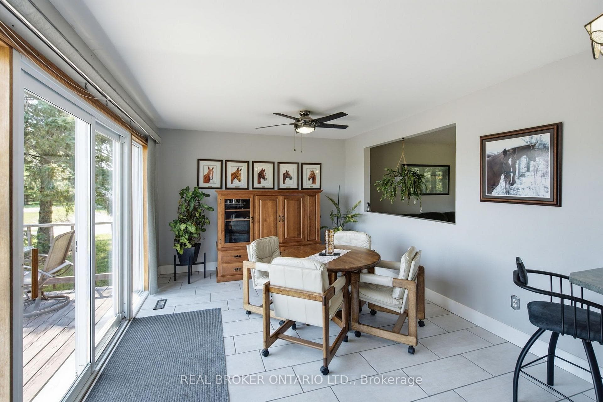 785 Reid Road photo 12