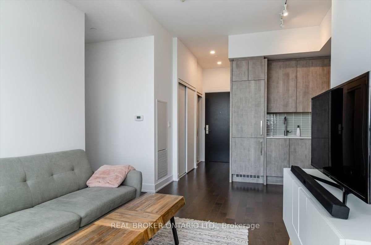 181 Bedford Road Unit 2501 photo 10