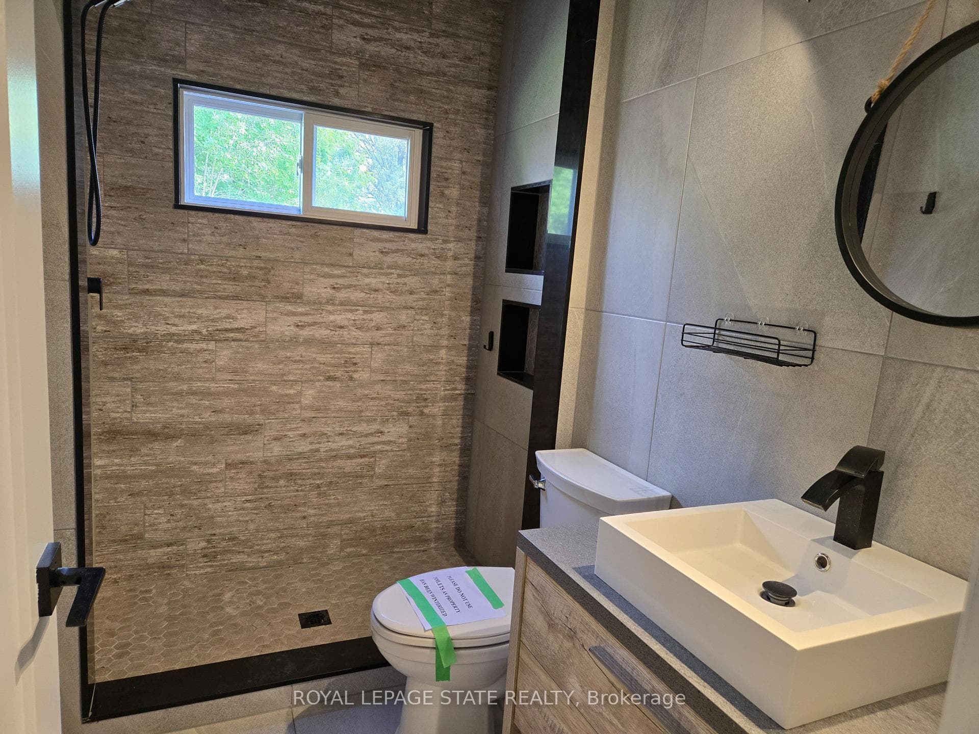 17 Carmen Avenue photo 17