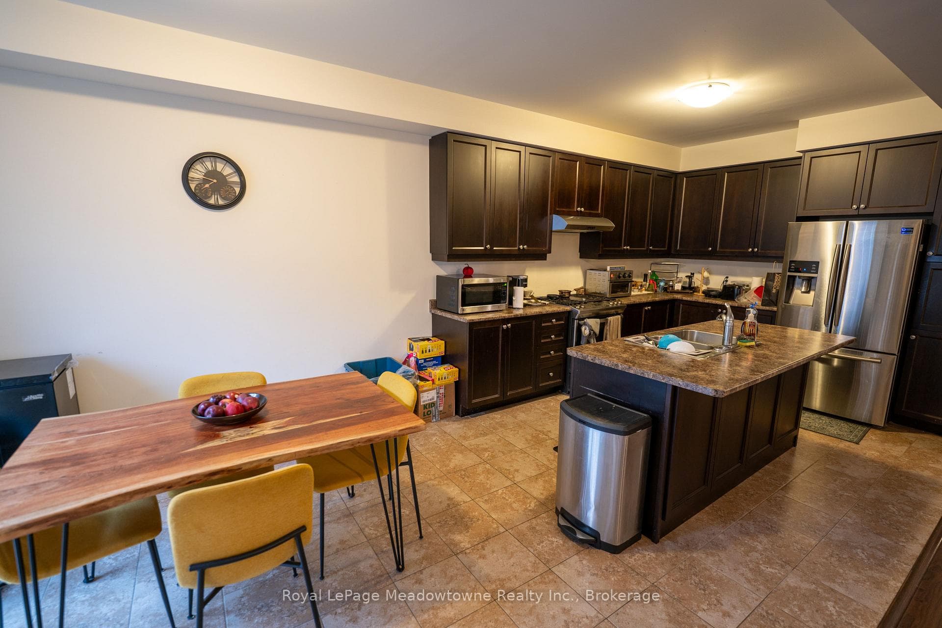 1528 Chretien Street photo 11