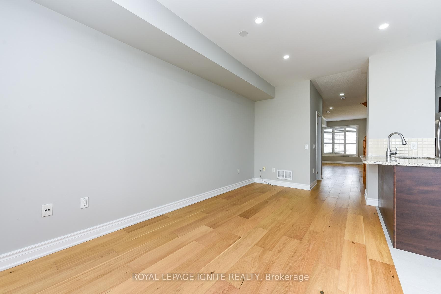 52 Harpreet Circle photo 20