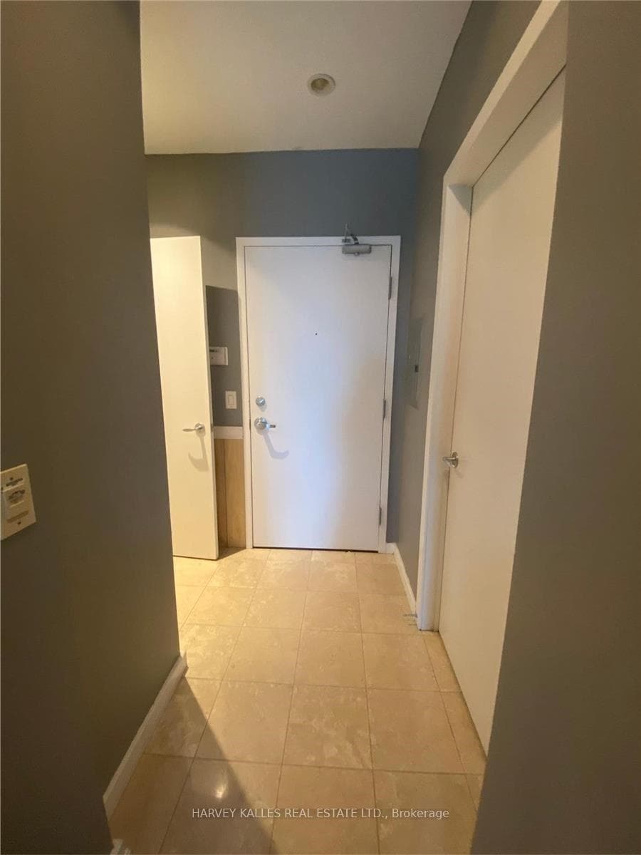 8 York Street Unit 302 photo 6