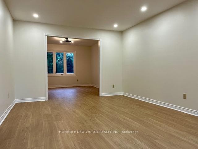 52 Fairholme Drive photo 10