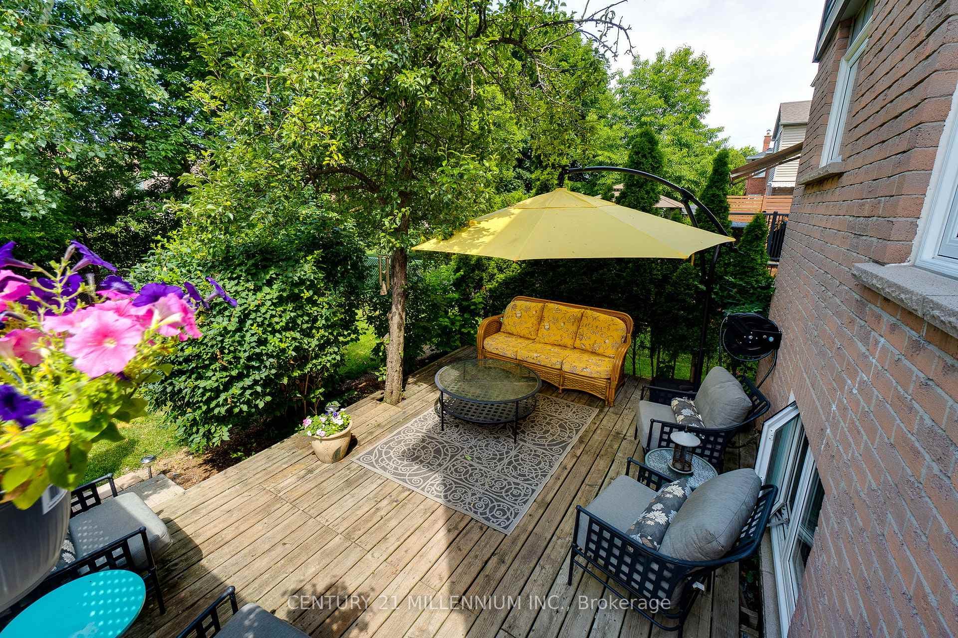 7227 Windrush Court photo 41