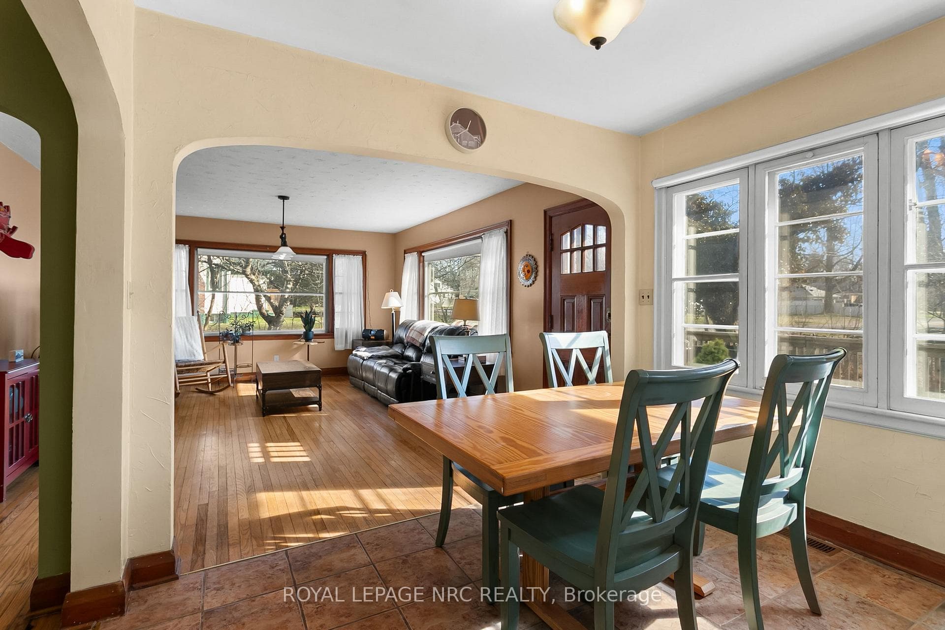 197 Elmwood Avenue photo 13